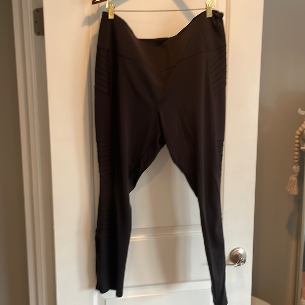 COPY - Athleta Delancey Moto Tight